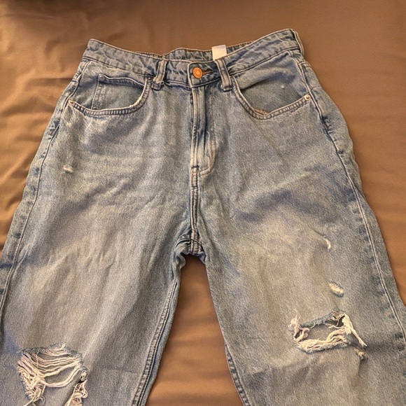 High Rise Denim Ripped Jeans - Picture 3 of 3